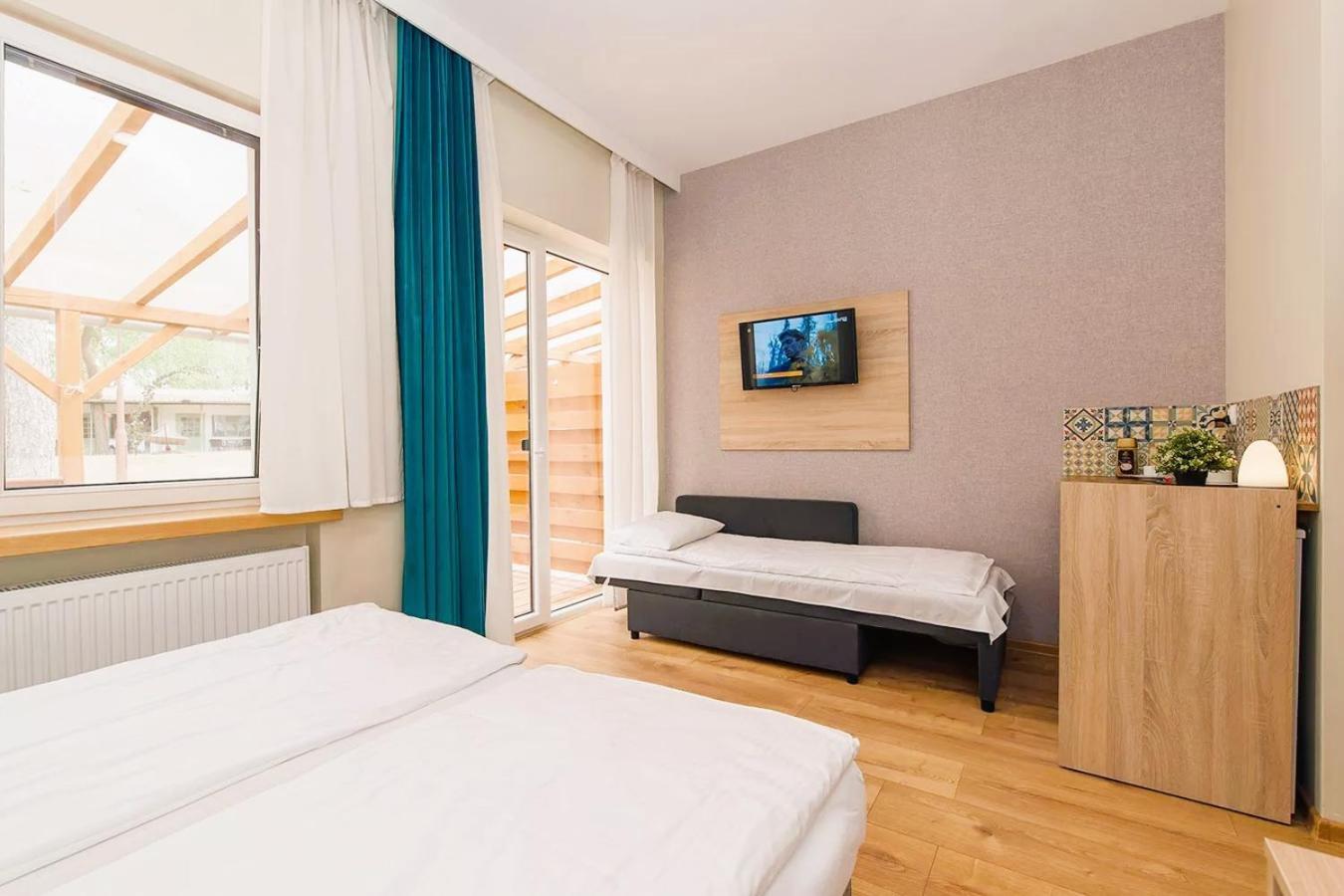 Hotel 3 Wiosla Brzozowa Zatoka Brenno Exterior foto